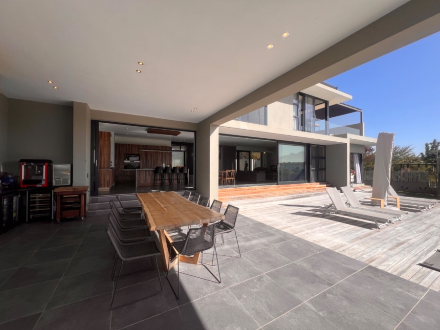 5 Bedroom Property for Sale in Oubaai Western Cape